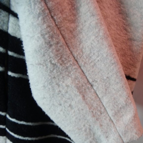 Anthropologie ELEVENSES Asymmetrical long Jacket/Coat LARGE Ardsley striped - Picture 6 of 11